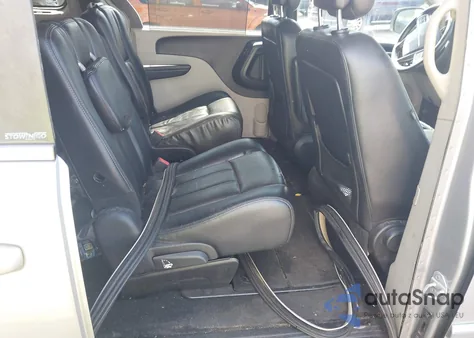 2013 Chrysler Town & Country Touring из США, поврежденный, VIN 2C4RC1BG3DR797421